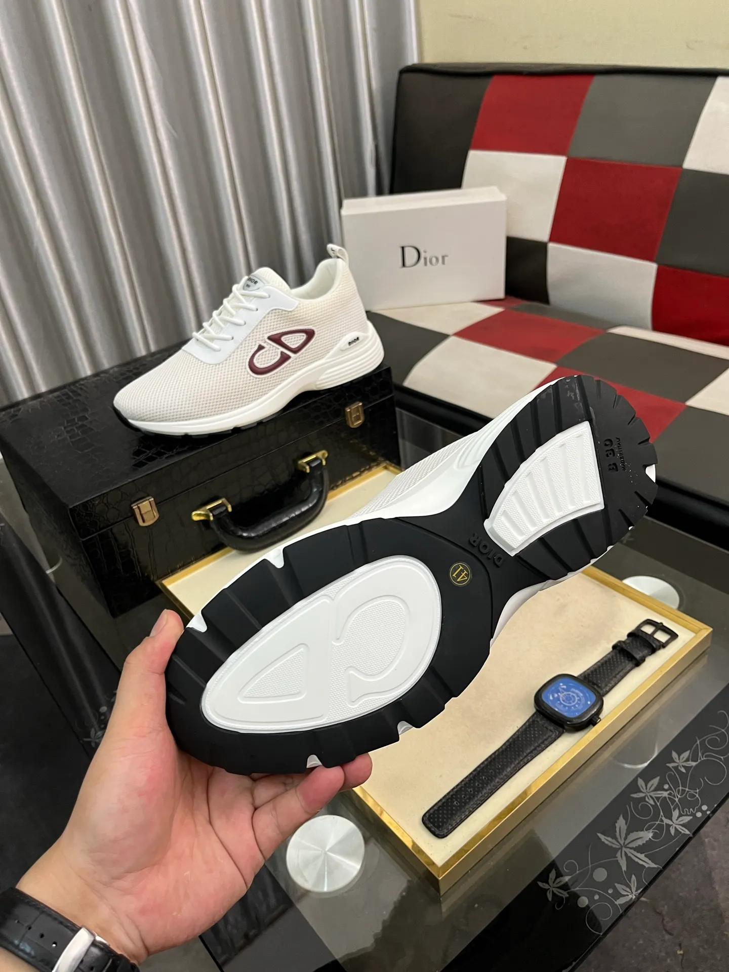 Men's Men's Shoes 💰440⌚️⌚️[Dior] Dior's new casual men's shoes are launched in Hong Kong counters. Official website 1:1 production. Original Italian materials. Designed by European and American masters. Perfect shape to create counter quality. Solid color rubber wear-resistant outsole and classic dazzling head! Super versatile and very comfortable. High-end without losing taste, fashionable and novel! ! Absolute focus! Code number: 38-444️⃣Colors available